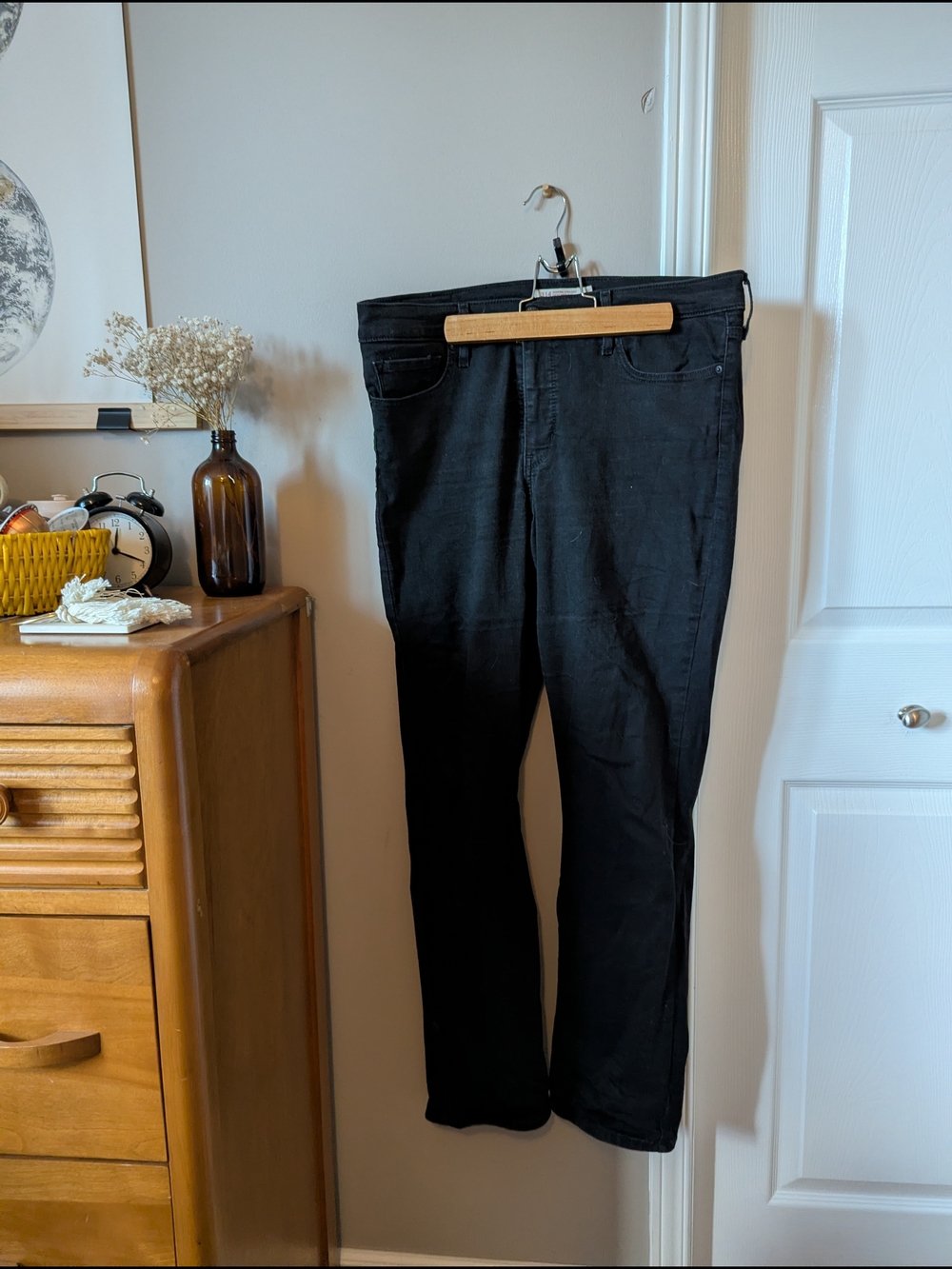 Levi's Black Straight Leg Jeans
